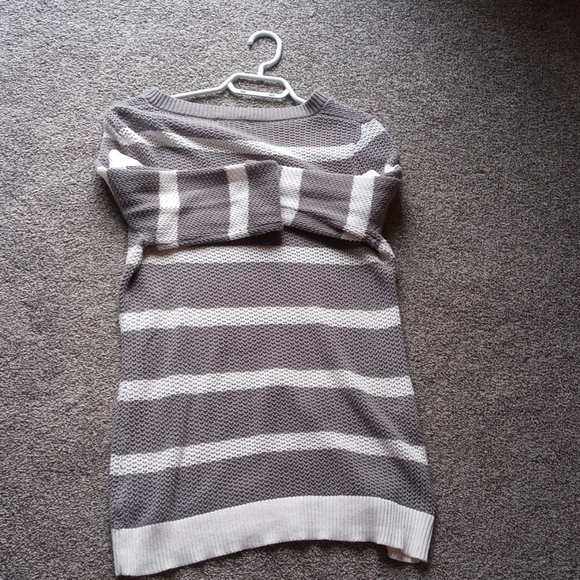 Grey sweater alfred sung - Picture 3 of 4